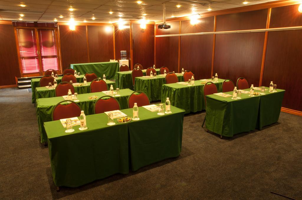 Sentinel Luxury Suite Hotel Pretoria Bagian luar foto